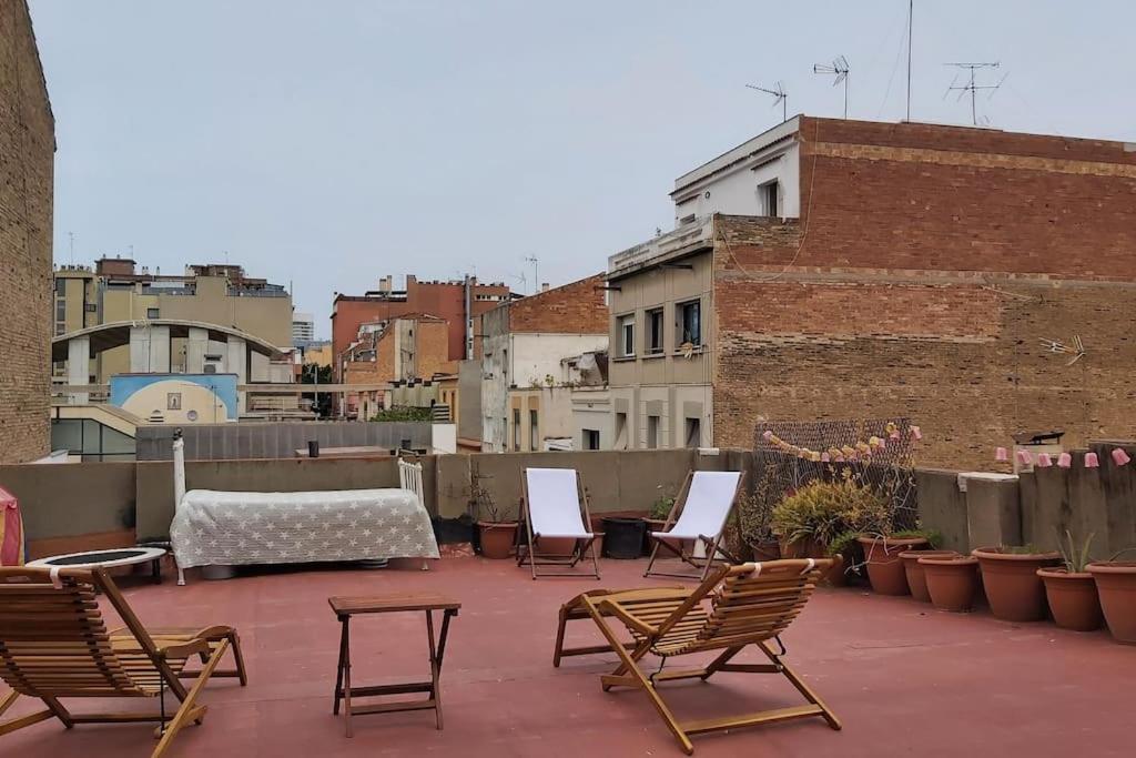Small Room In Sants With Huge Terrace Barcellona Esterno foto