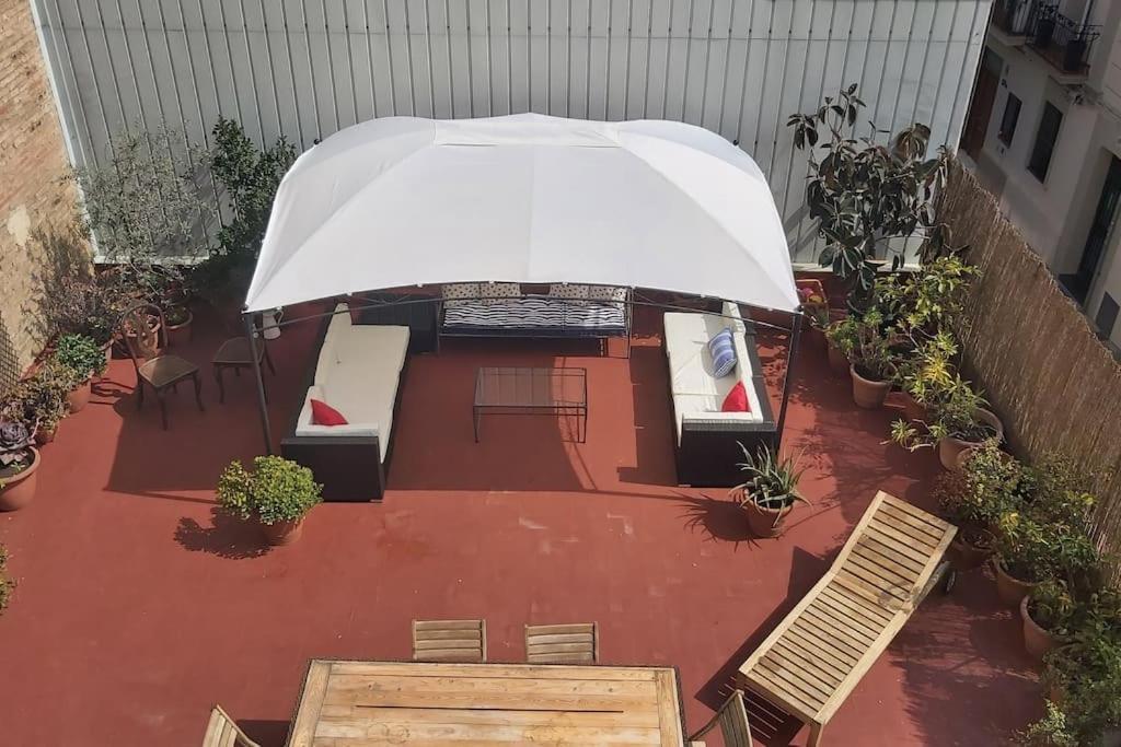 Small Room In Sants With Huge Terrace Barcellona Esterno foto